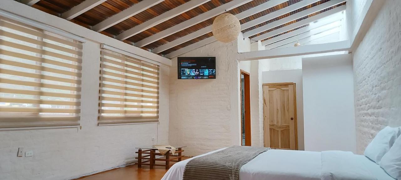 Rustic Quinta La Aurora Bed and Breakfast Baños Exteriör bild
