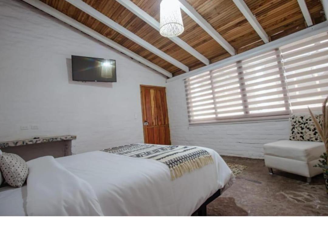 Rustic Quinta La Aurora Bed and Breakfast Baños Exteriör bild